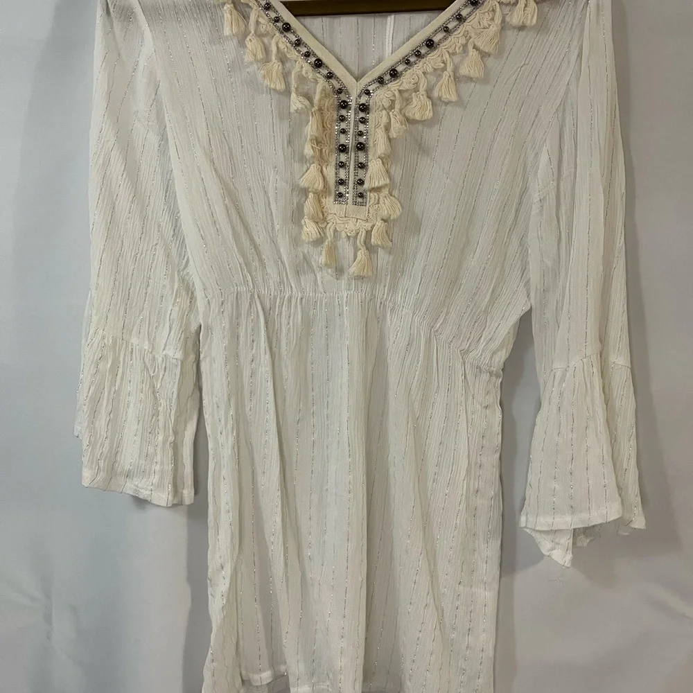 CYN White Boho Tassel Dress Coverup Top with silver shine detail